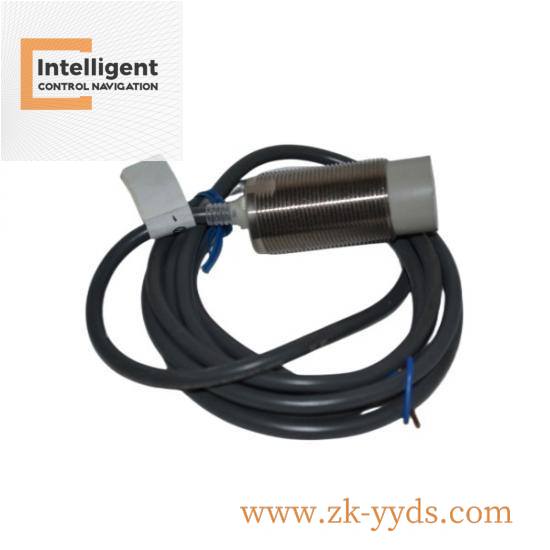 omron_e2em-x30mx1_inductive_proximity_sensor_1-1.jpg SCHNEIDER AS-5911-801 Industrial Automation Module